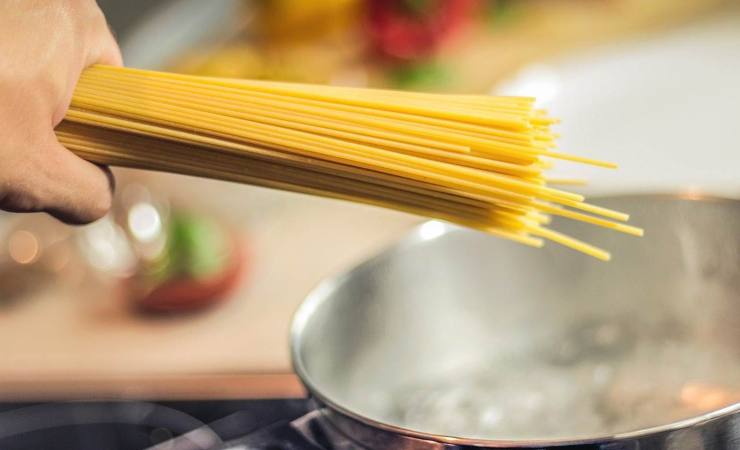 Spaghetti aglio olio ingredienti