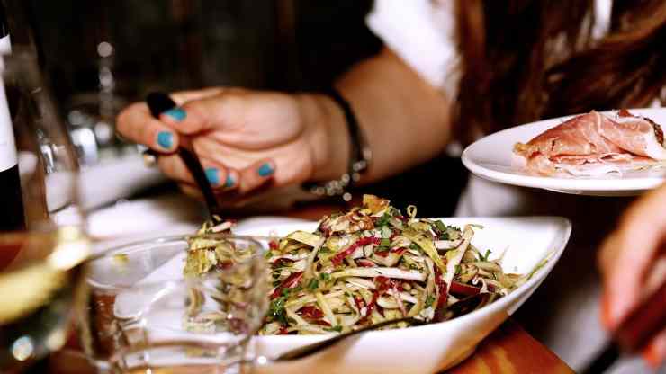 non farlo mai più a cena