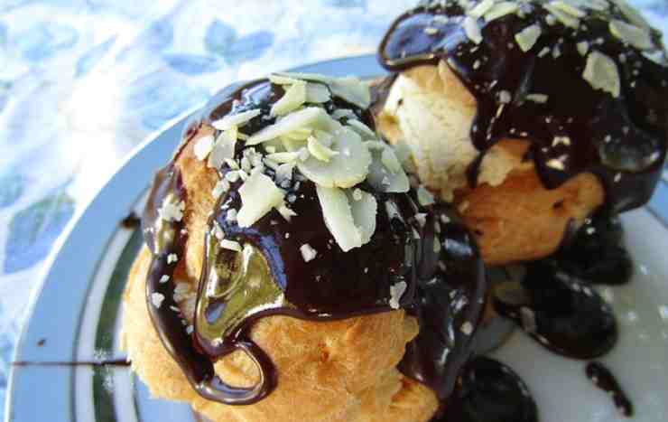 profiteroles gelato