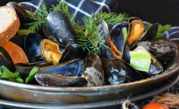 Cozze scoppiate mai mangiate