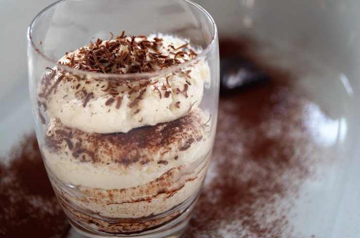 crema pasticcera e nocciole