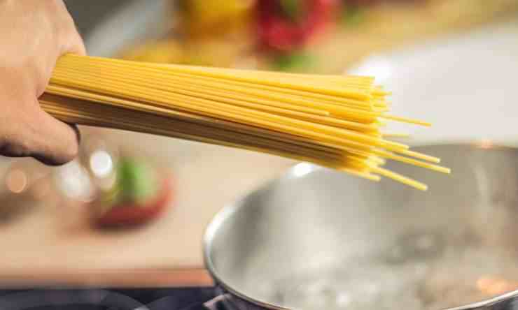 pasta con le vongole chef