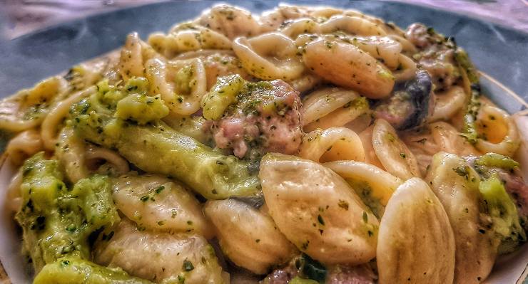 orecchiette con broccoli 