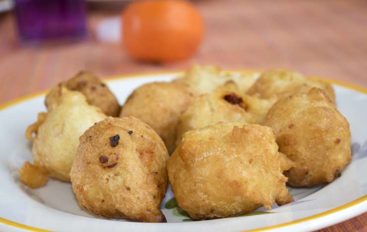 zeppole di pasta cresciuta