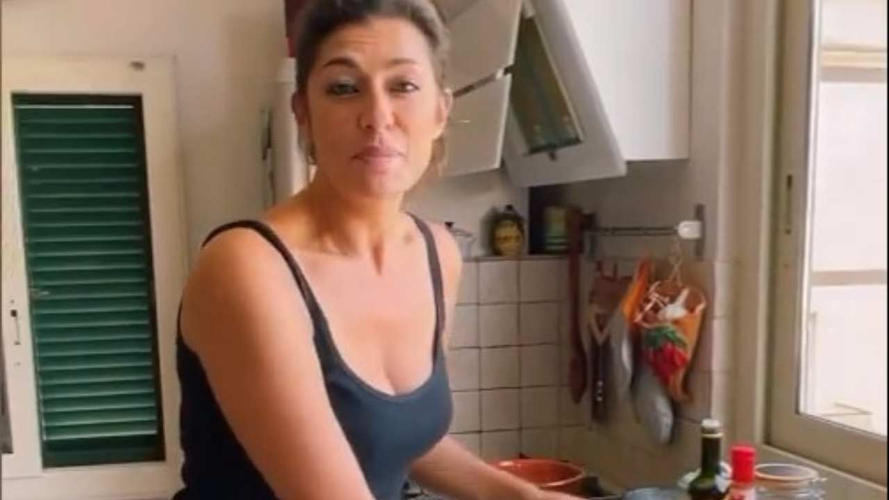 Elisa Isoardi pranzetto
