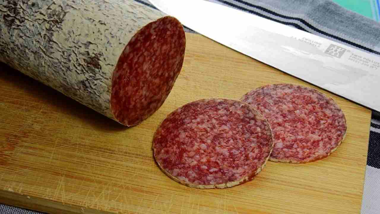 salame formaggio