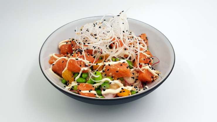 poke bowl fatta in casa