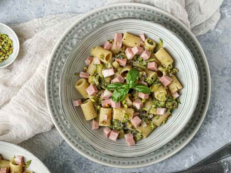 primo piatto pesto 