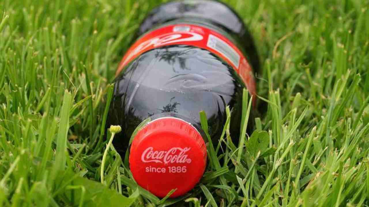 Coca-cola water