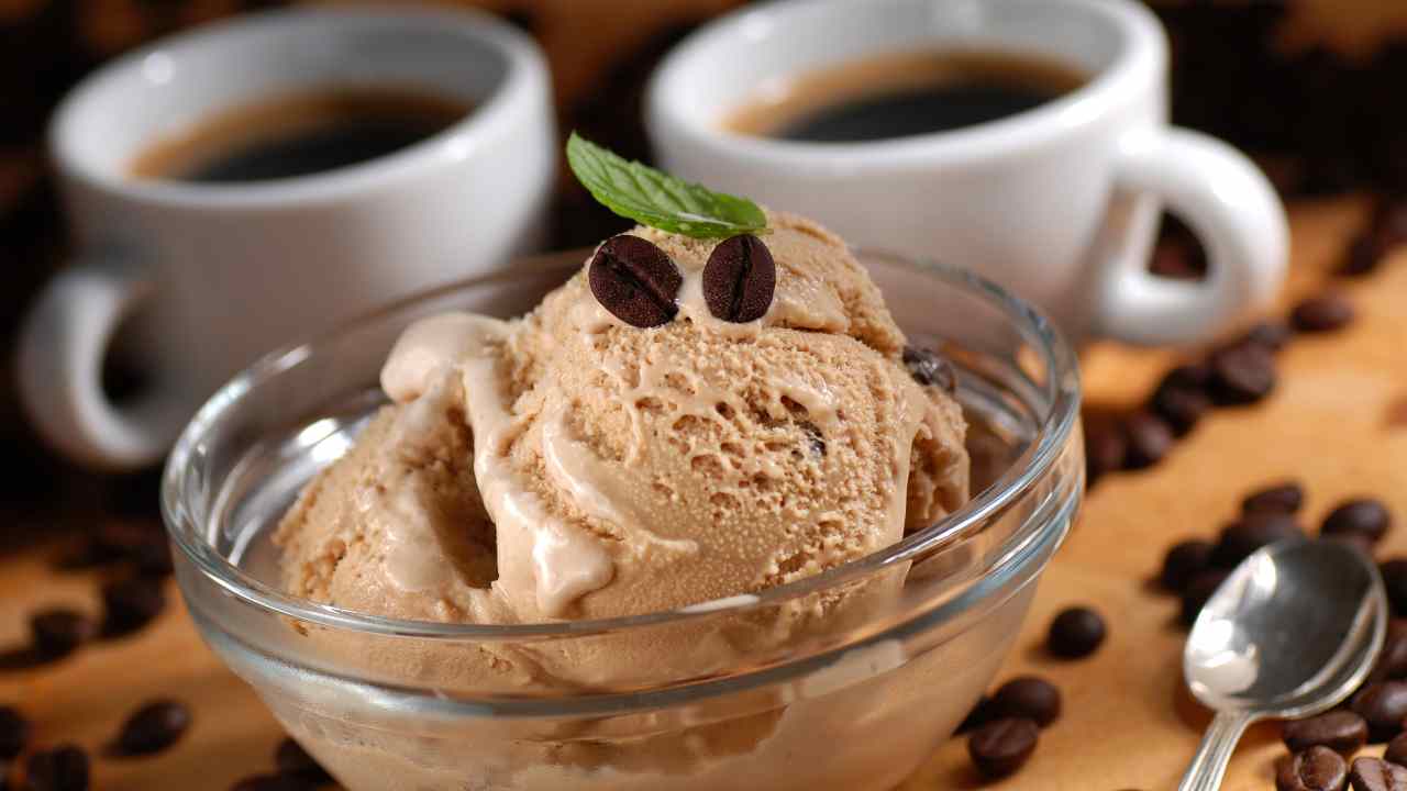 gelato al caffè