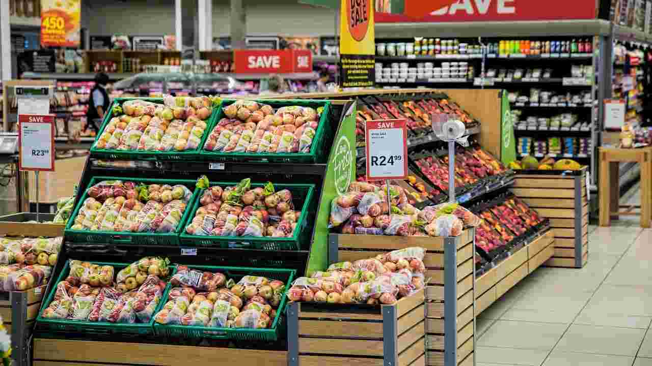 frutta e verdura supermercato