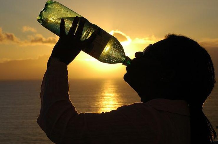 Bevi acqua questi momenti giornata