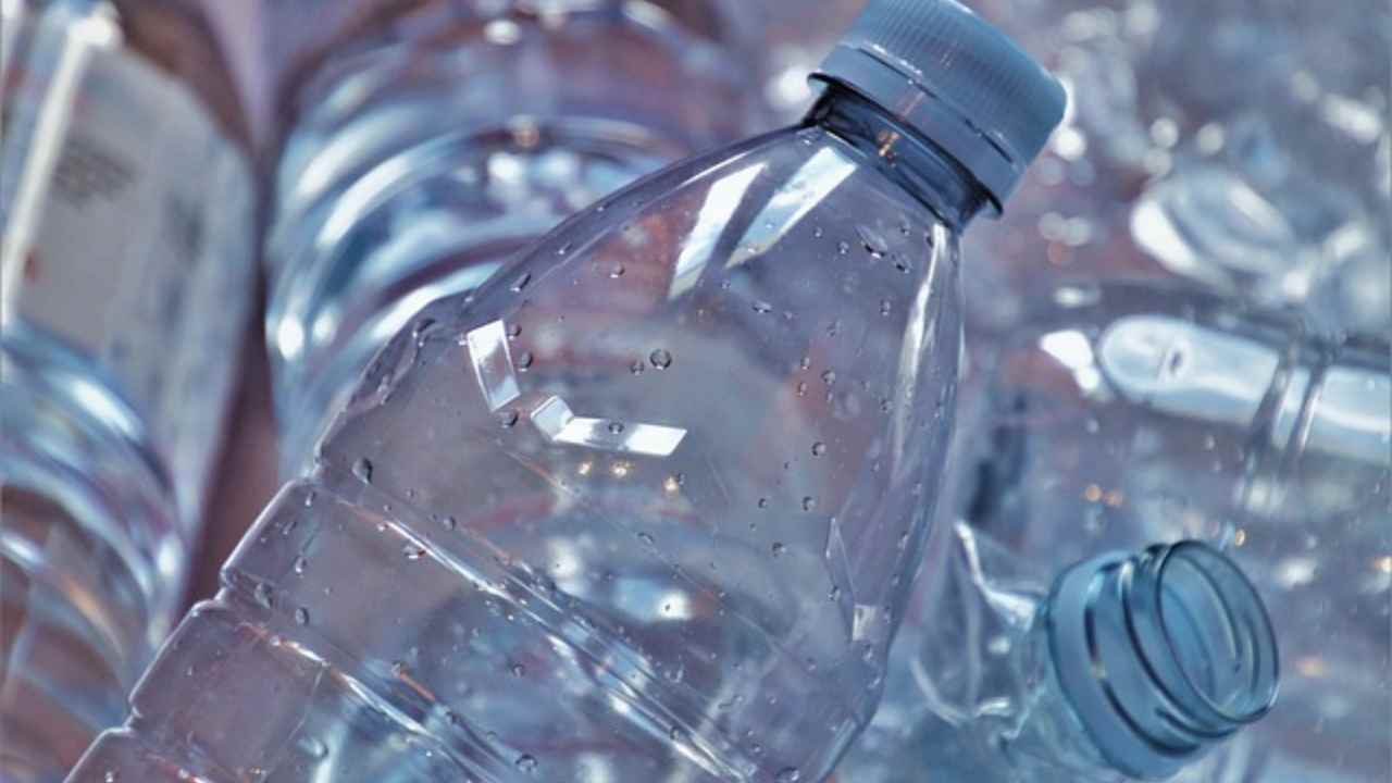 disinfettare bottiglie plastica