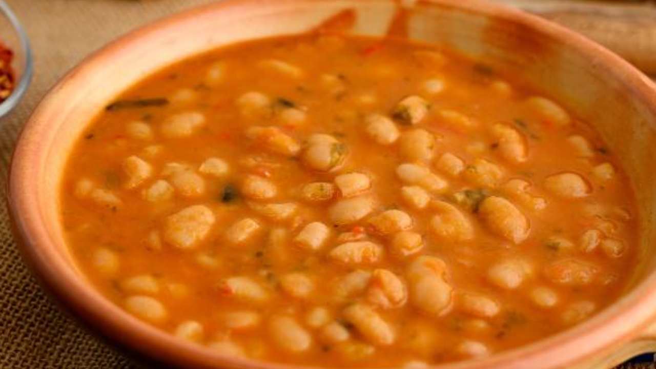 zuppa fagioli scarole