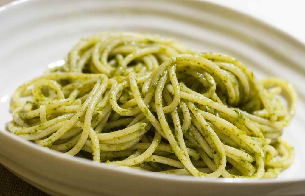 normale pasta al pesto