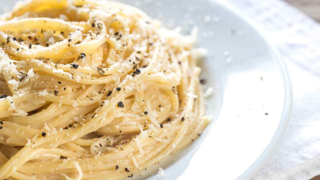 cacio e pepe primaverile