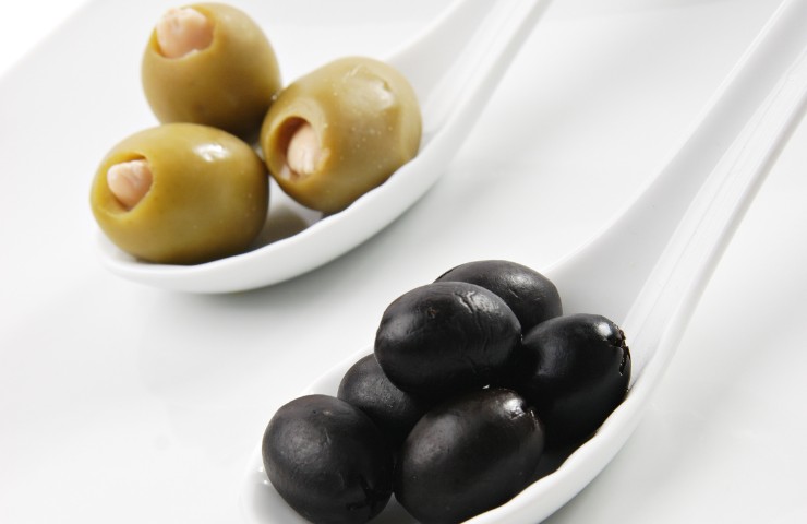 Olive verdi ed olive nere