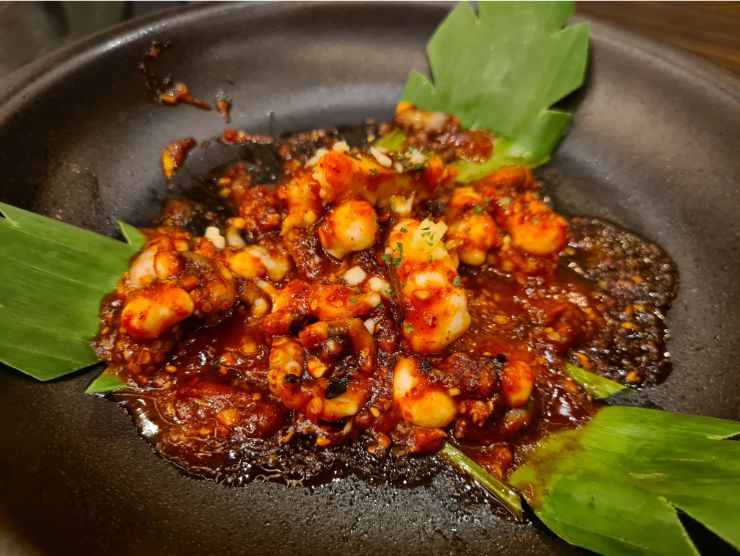 piatto con sugo di polpo